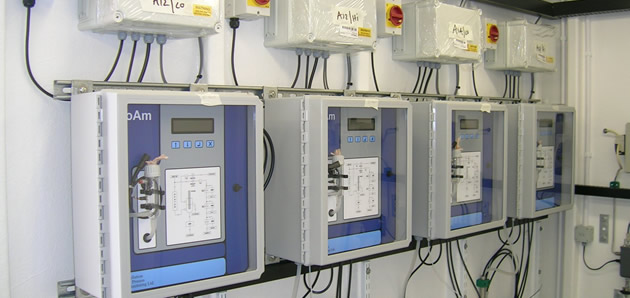 Proam analysers pre-mounted into walk-in kiosk